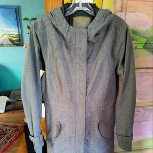 Athleta Rain Coat ActiveWear GreyGreen Medium